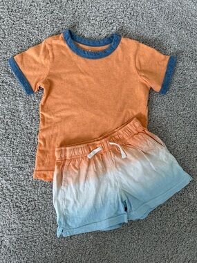 Primary Kids Heathered Tee & Dip-Dye Shorts